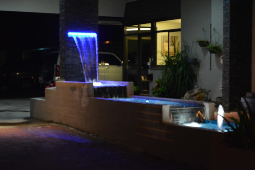 Alabaster Motor Inn Taree Esterno foto