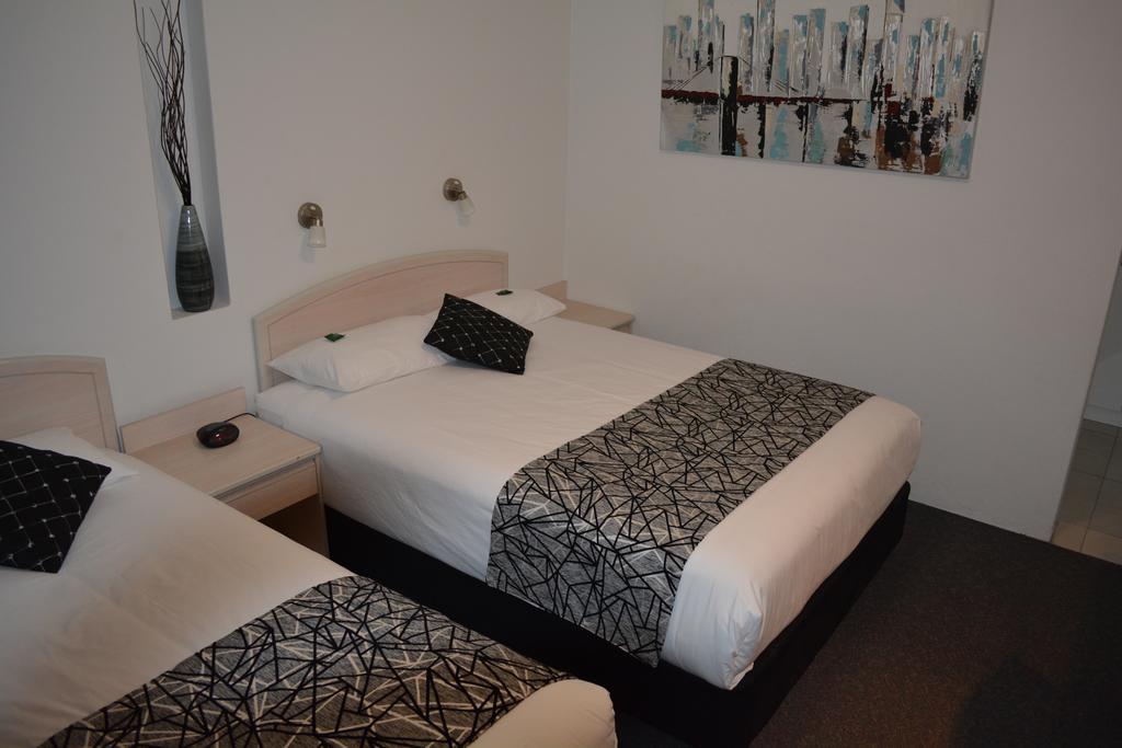 Alabaster Motor Inn Taree Esterno foto