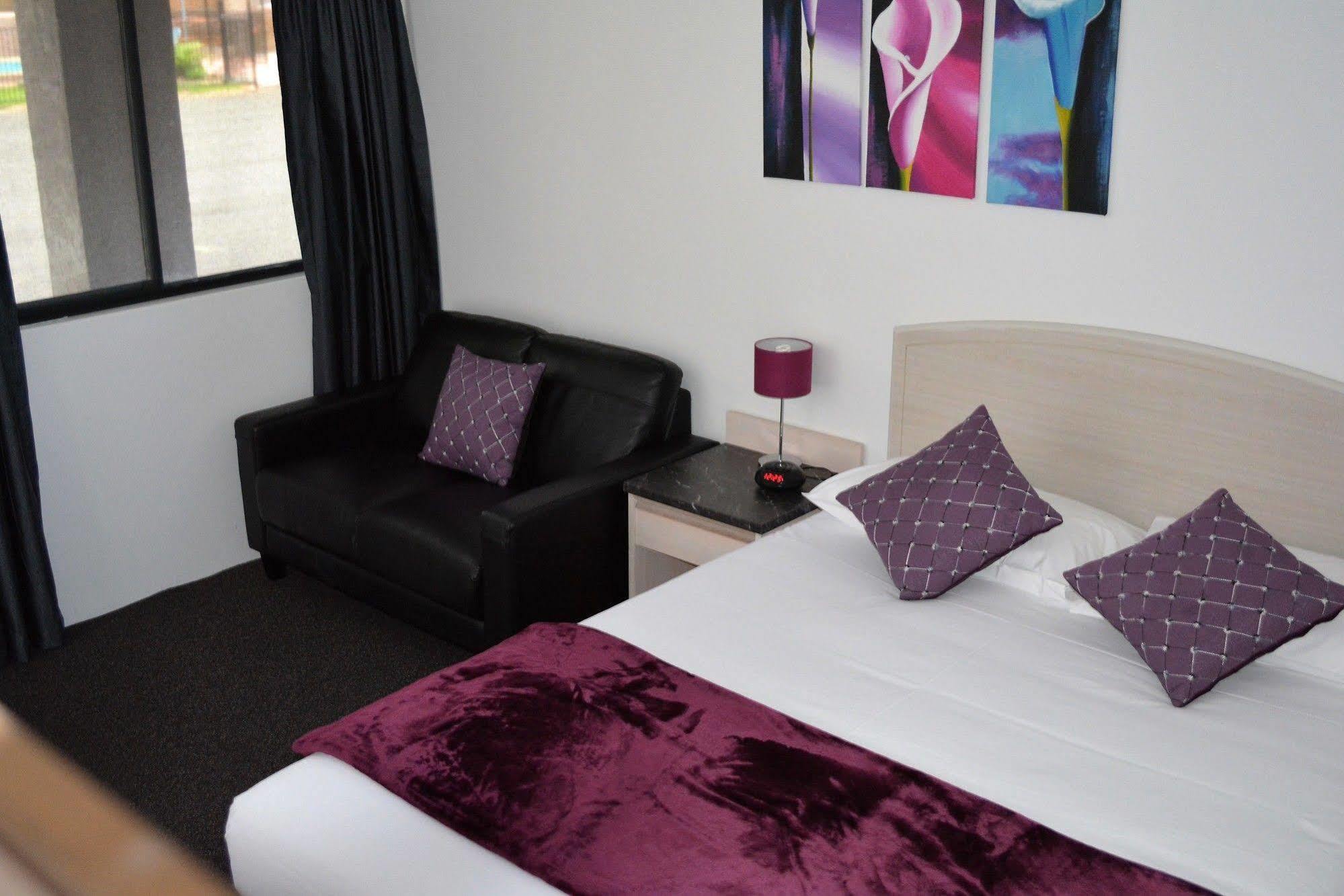 Alabaster Motor Inn Taree Esterno foto