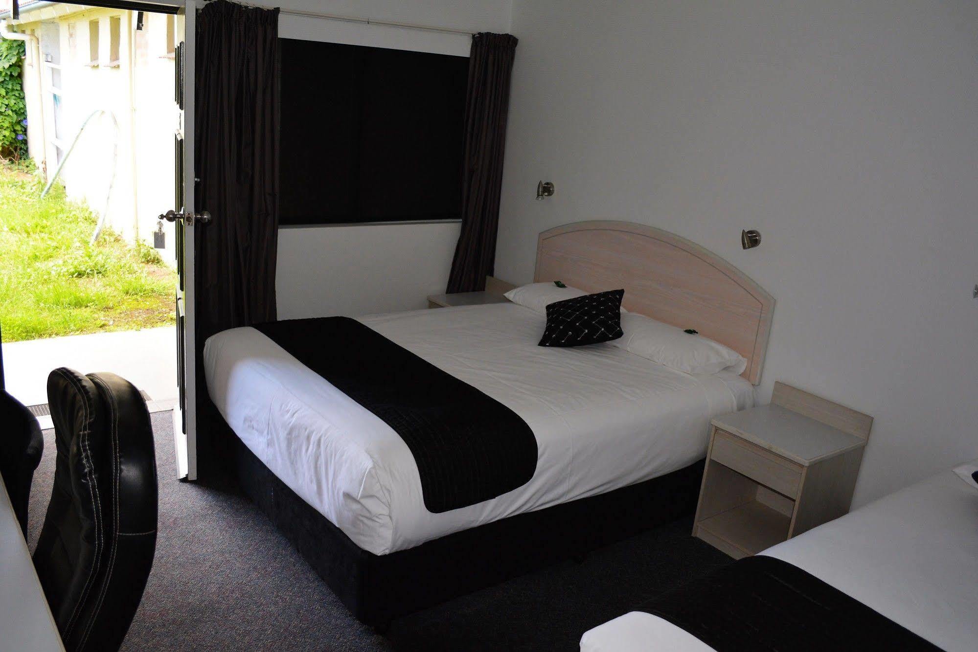Alabaster Motor Inn Taree Esterno foto