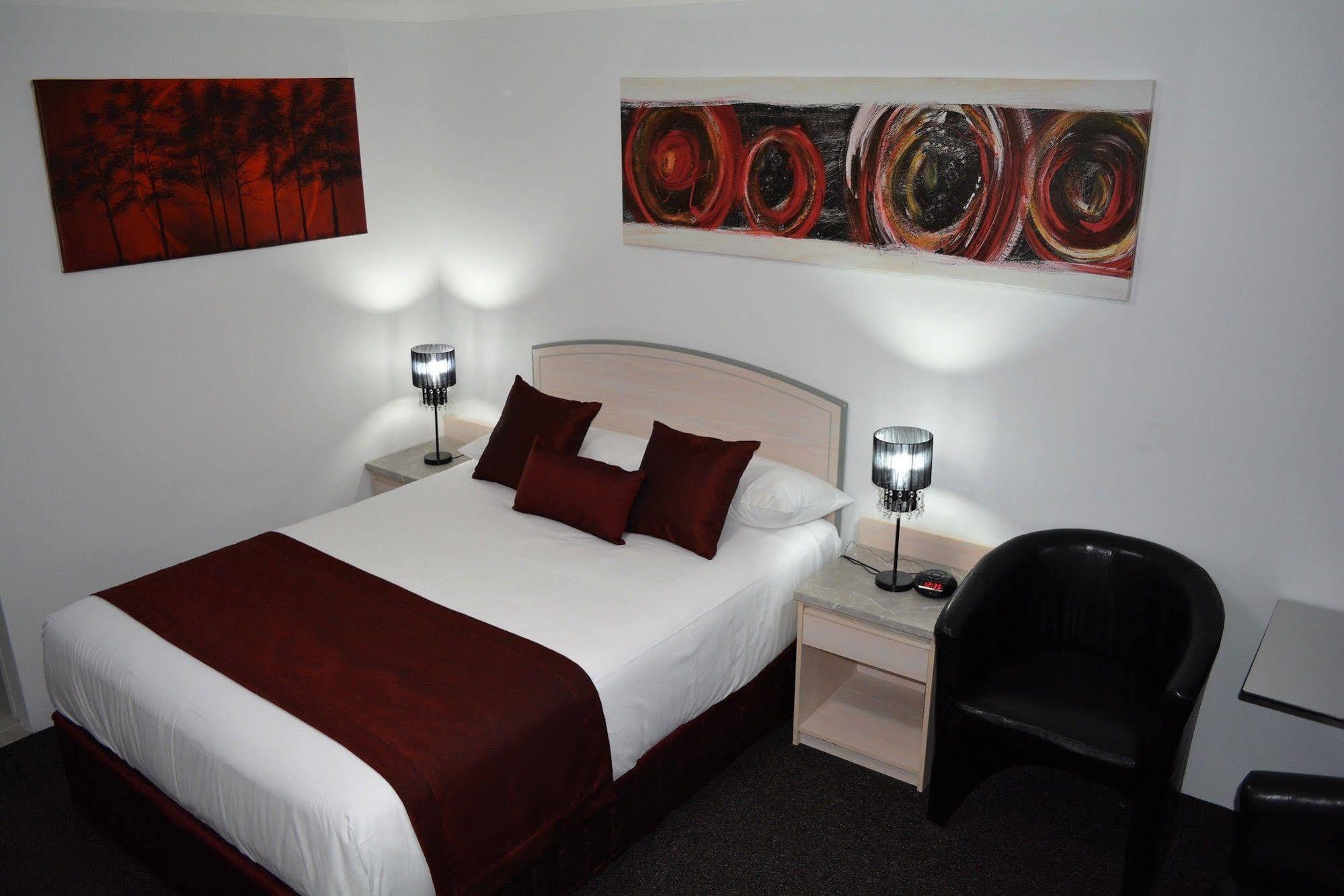 Alabaster Motor Inn Taree Esterno foto