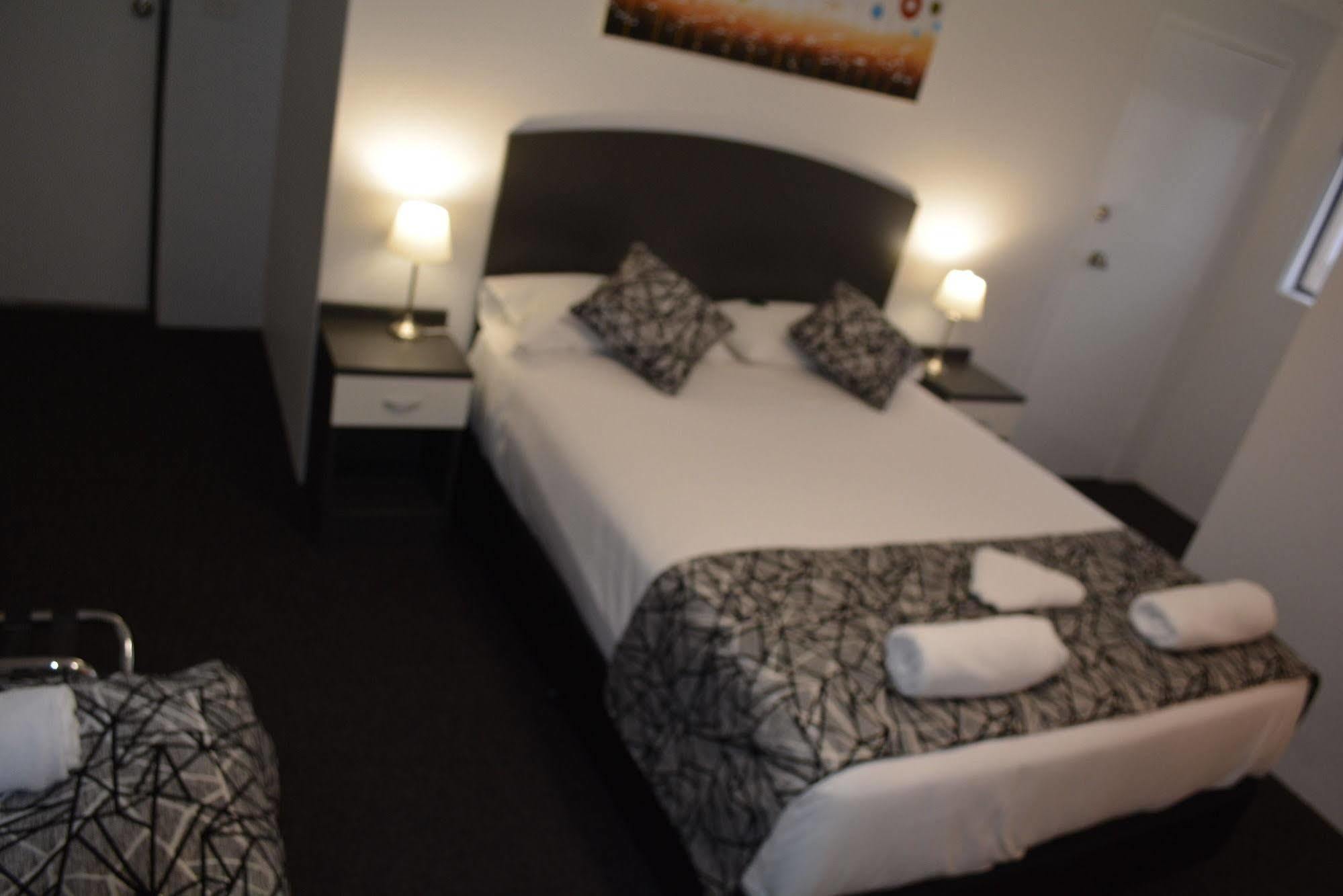 Alabaster Motor Inn Taree Esterno foto